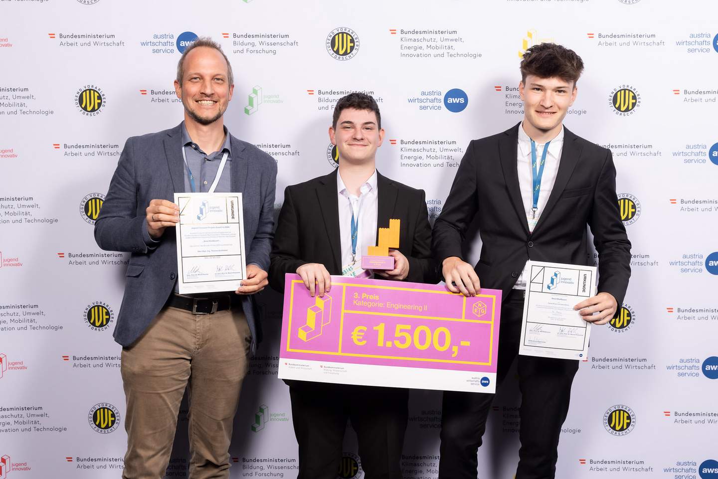 _c_JI_Monika_Fellner_2